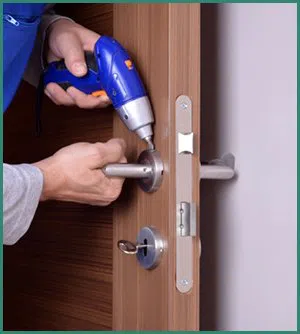 Brockton Locksmiths Brockton, MA 774-336-5053 - panic-bar-fresh-installation